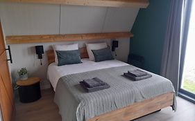 B&B Op de plaats rust